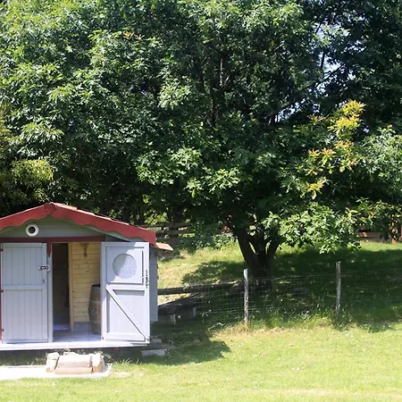 Tente Trappeur Ada, Au Jardin De La Vouivre Saint-Vincent-en-Bresse Exterior photo